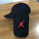 Cap black red hockeyplayer