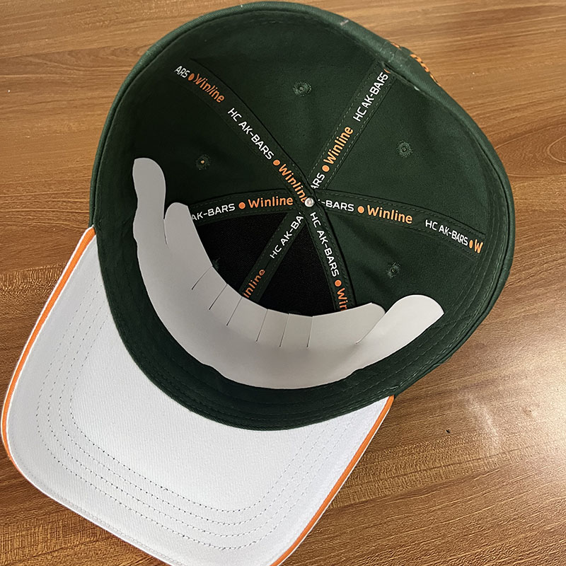 Cap HC Ak Bars+Win Line mini